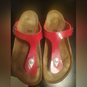 Size 39 red patent leather Birkenstocks